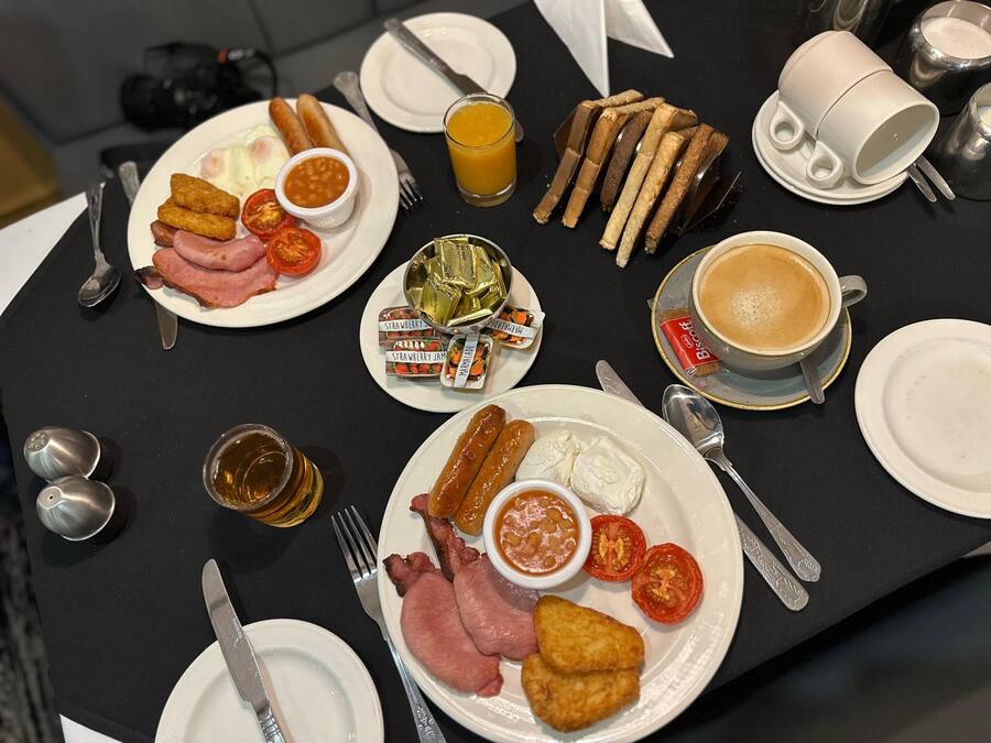 Breakfast at the Doric Hotel